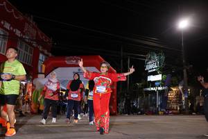 BIB: 4003
                            <button type="button" onclick="openModal(26261262)" class="btn btn-primary btn-sm float-right btn-popup" data-toggle="modal" data-target=".modal-high-quality">
                        <i class="fas fa-shopping-cart"></i> Add to Cart
                    </button>
                                            <button type="button" onclick="isThisMe(26261262, true)" class="btn btn-success btn-sm float-right btn-popup btn-isme hidden" data-toggle="tooltip" data-placement="bottom" title="นี่คือรูปของคุณใช่ไหม คลิกที่นี่เพื่อเอาเข้าอัลบั้ม">
                        <i class="fas fa-plus"></i> Add to album
                    </button>
                    <button type="button" onclick="isThisMe(26261262, false)" class="btn btn-warning btn-sm float-right btn-popup btn-isnotme hidden">
                        <i class="fas fa-ban"></i> Remove from album
                    </button>